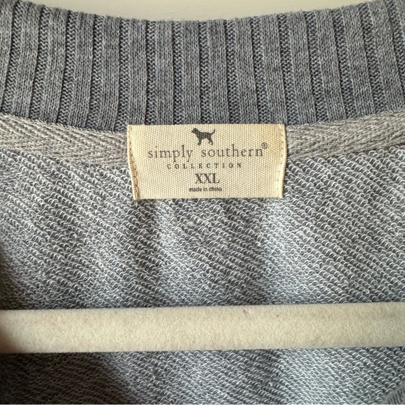 Simply Southern Mom Sweatshirt - Picture 2 of 6